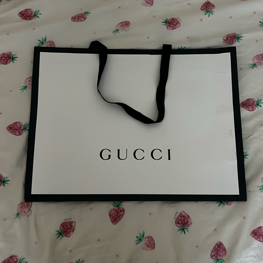 Gucci gift bag